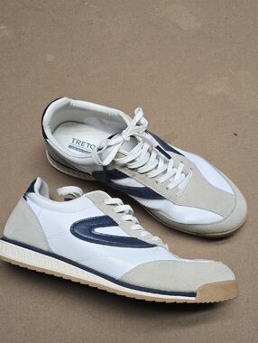 Tretorn Womens Sneakers in White & Navy Size 10m Kristine